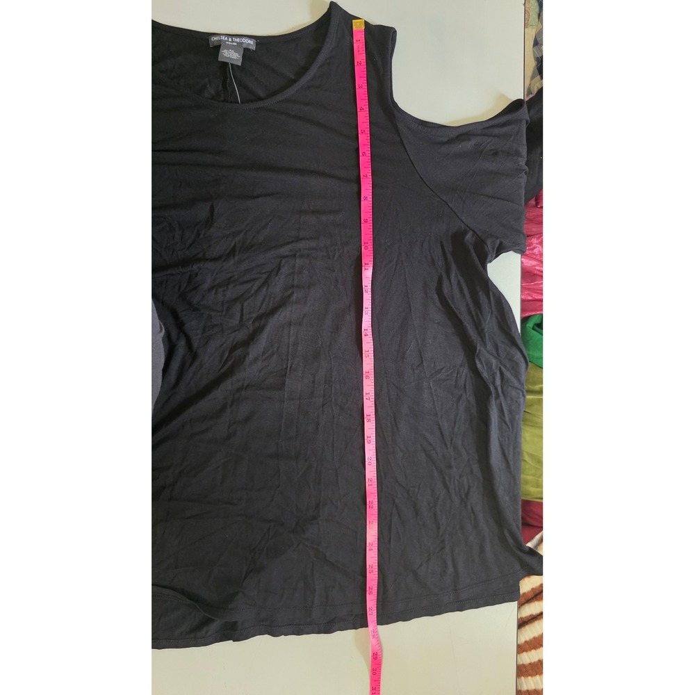 Chelsea & Theodore Cold Shoulder Top Women 2X Black New With Tags - Picture 4 of 5
